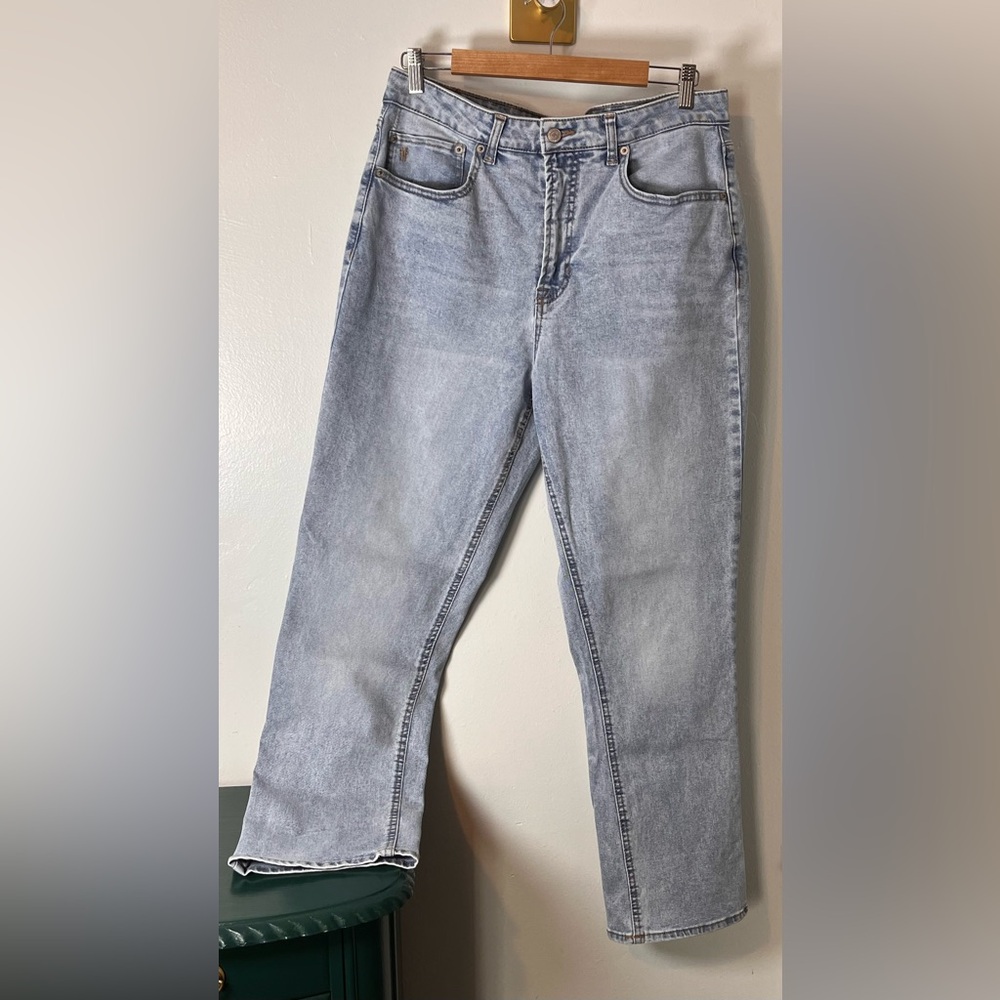 FRYE High Rise Light Denim Vintage Style Straight‎ Leg Mom Jeans Sz 10